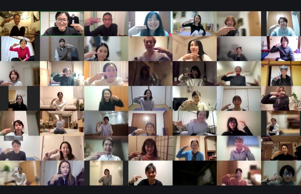 YOGABONDクラス写真